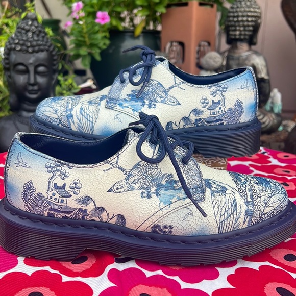 Martens Blue “Willow” Cristal Suede Crackle 1461 Two Tone